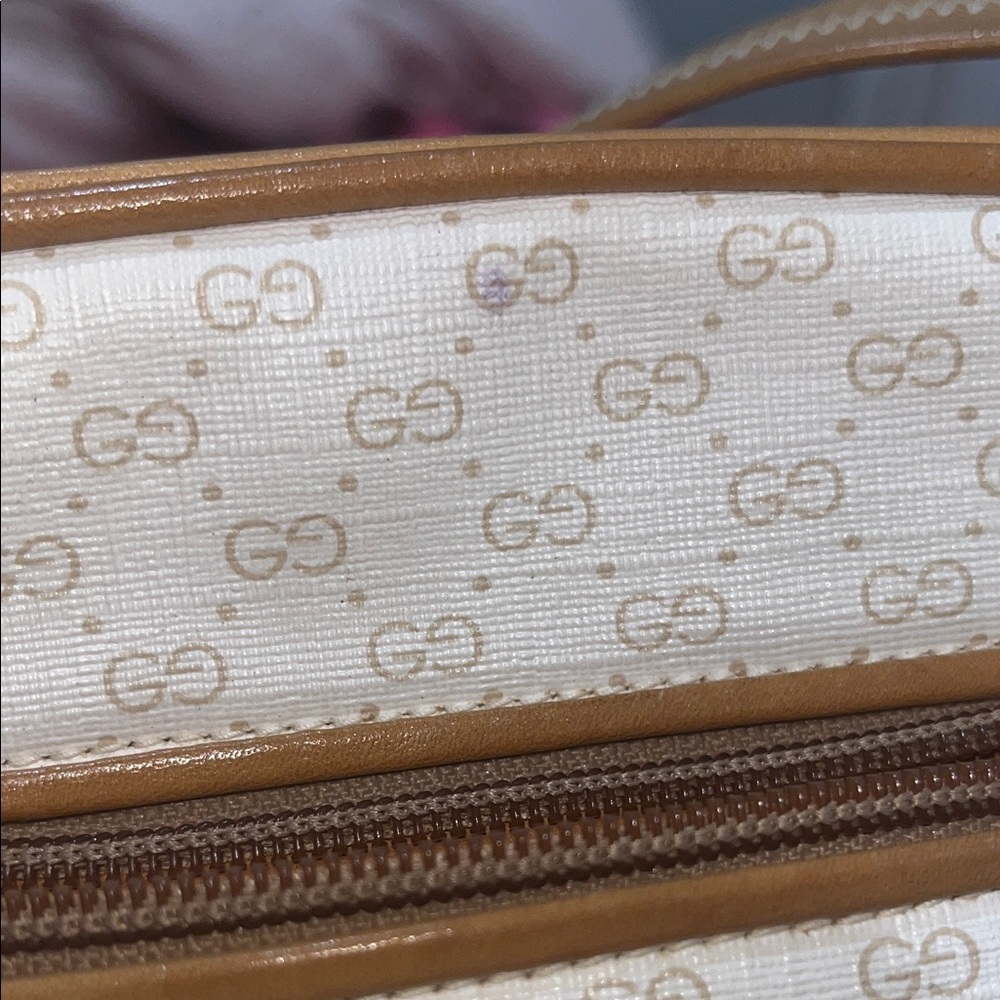 Gucci Monogram Camera bag Cream and Tan/caramel Crossbody Bag - Picture 12 of 17